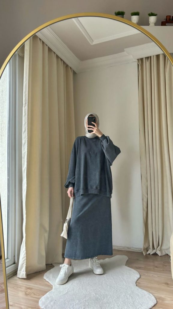 tesettur-washing-fabric-skirt-sweat-suit-trendyol-FUME